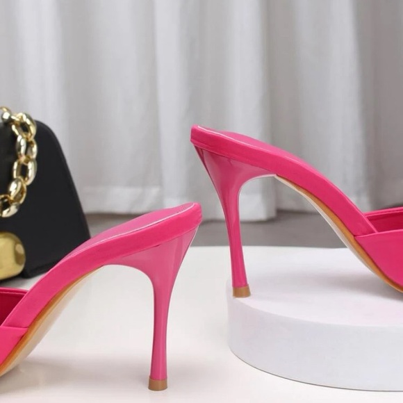 STILETTO Large Bow Heels - Picture 5 of 10